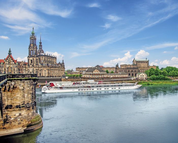 Shore excursions and activities on MS Elbe Princesse